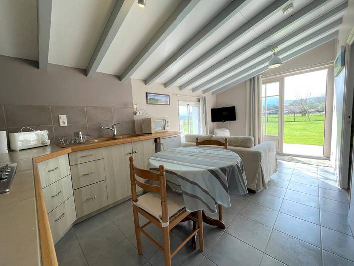 Gîte pour 2 personnes, avec jardin à Sare - 2