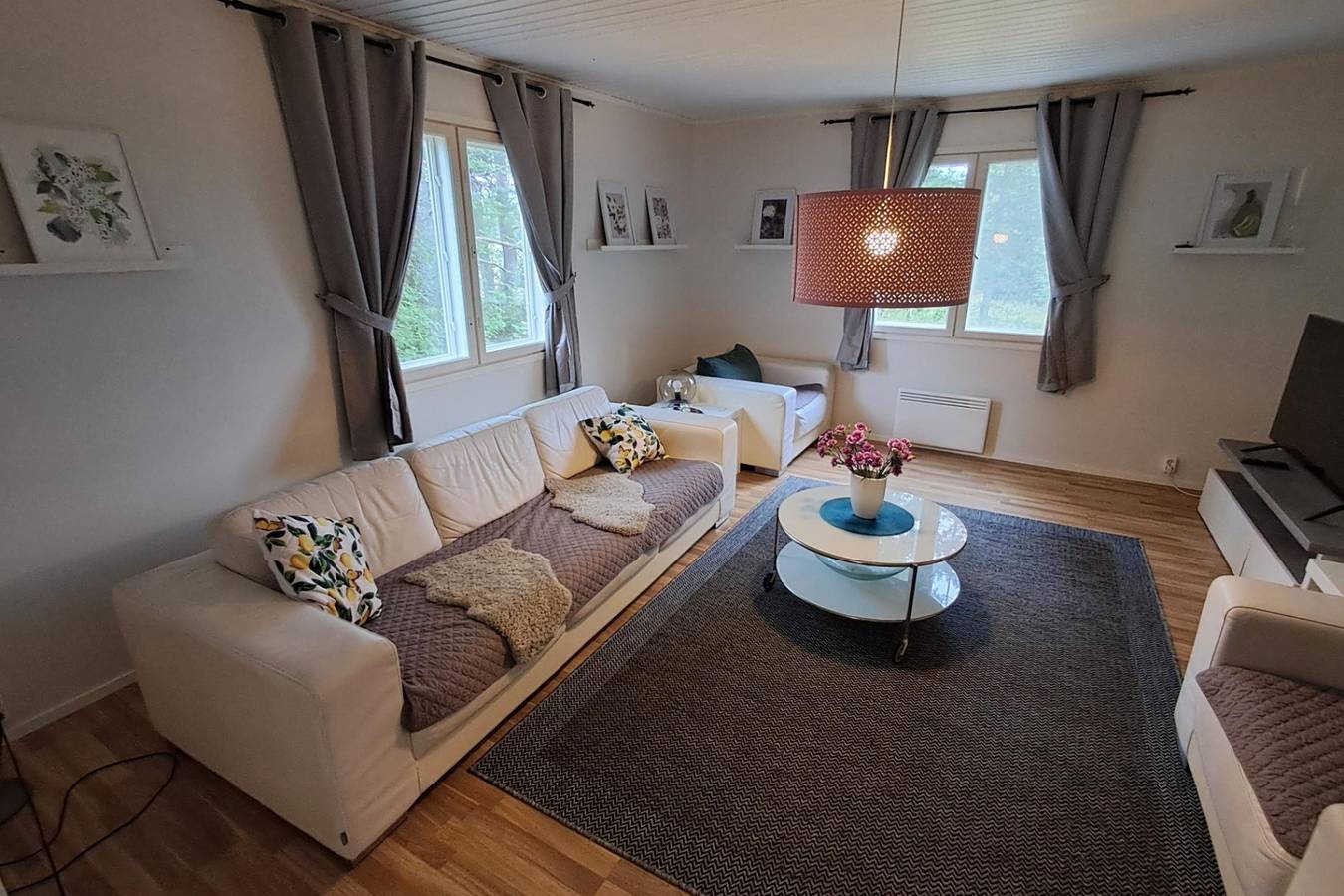 Pet friendly house with wood sauna - Sleeps 8 in Vallée de la Kymi