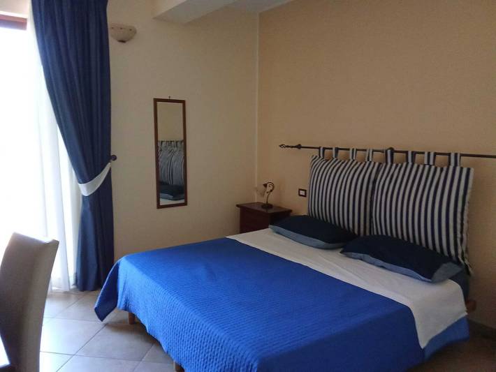 Appartamento per 2 persone, con balcone e giardino in Provincia di Latina