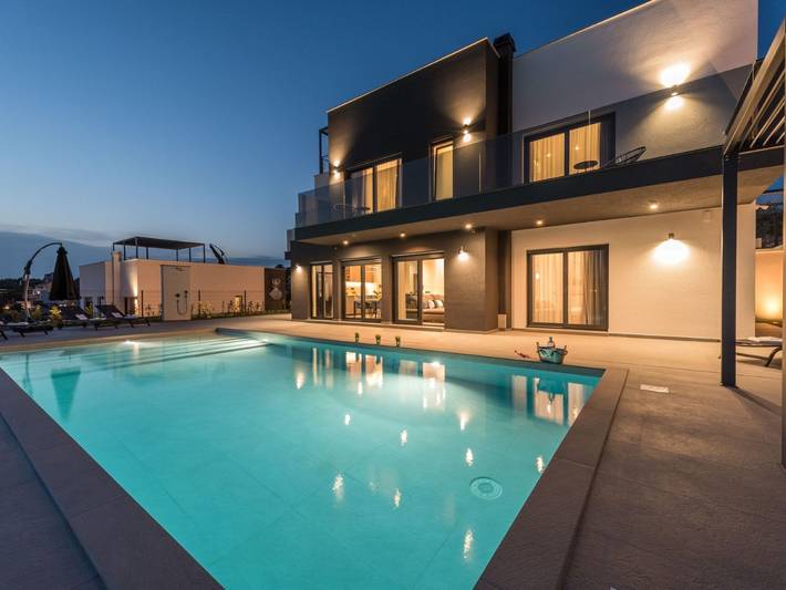 Ferienhaus für 8 Personen, mit Terrasse und Garten sowie Sauna, mit Haustier in Novalja - 4