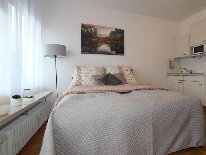 Ferienwohnung für 2 Personen, mit Balkon in Freilassing - 2
