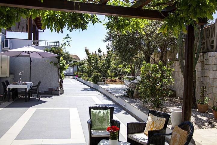 Ferienwohnung für 4 Personen, mit Garten in Cala Gonone