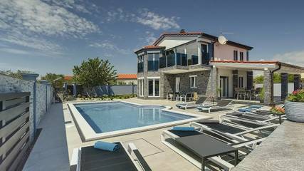 Villa für 11 Personen in Fazana, Südküste Istrien, Bild 2