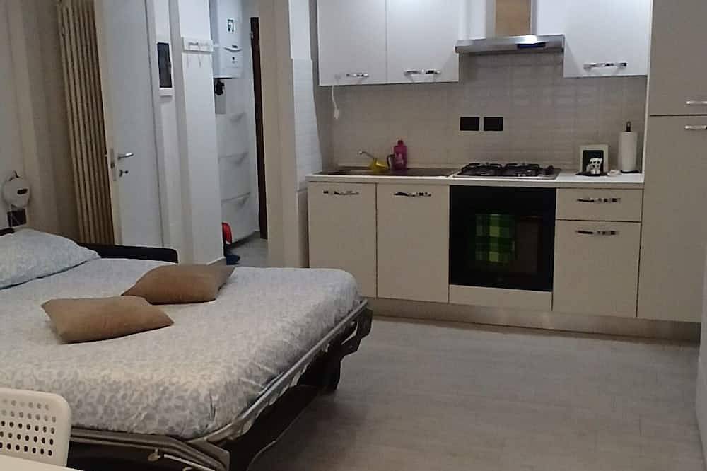 Entire apartment, Very nice apartment, close to Metro M1 to Milan Center in Sesto San Giovanni, Milan Province