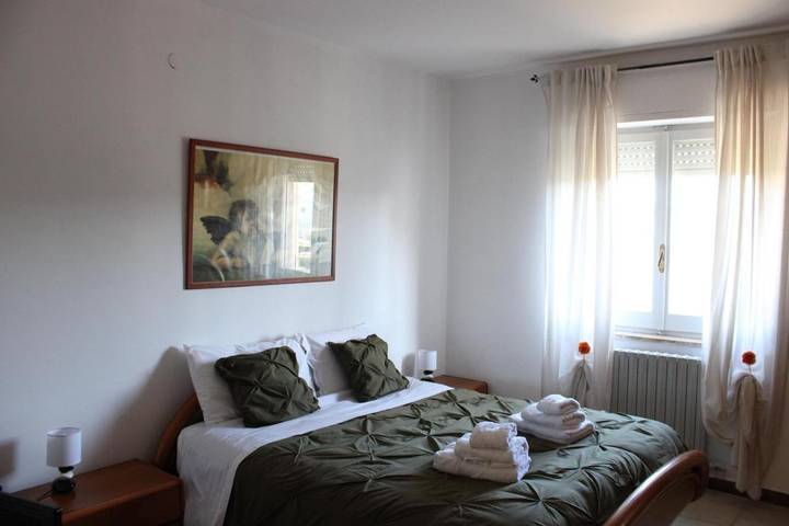Appartamento per 6 persone, con Balcone e Terrazza nonché Giardino e Panorama a Catanzaro Lido