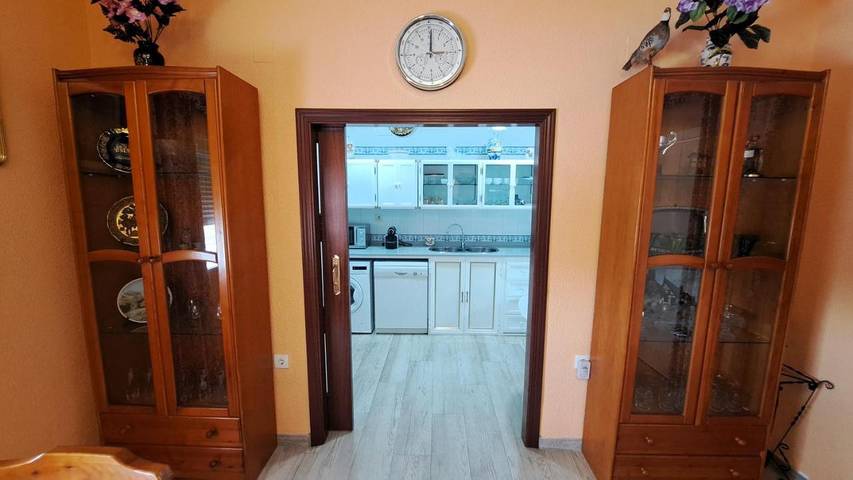 Casa rural para 8 personas, con jardín además de terraza y piscina en Alcalá de Guadaíra - 2