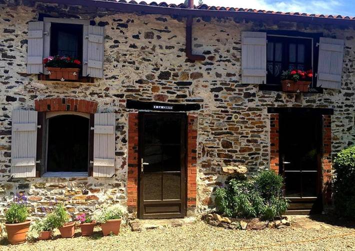 Maison de vacances pour 4 personnes, avec jardin ainsi que terrasse et jacuzzi