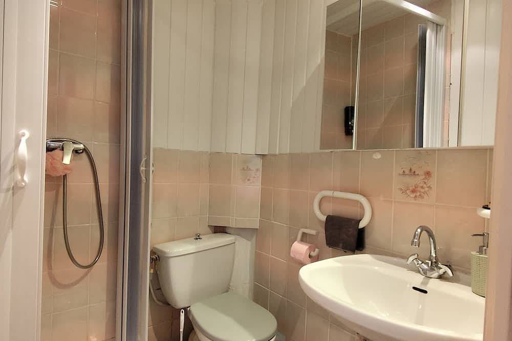 Ganze Wohnung, Noryema Vacation Rental, sleeps 3, 30 m², in the heart of the village, Entraunes in Entraunes, Nizza und Umgebung