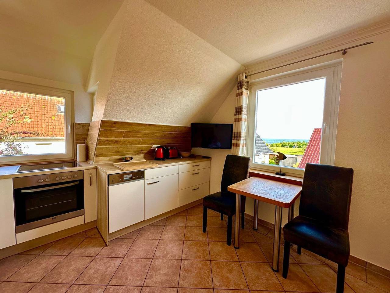 Ganze Wohnung, Ferienwohnung 1 Seeseite – gemütlich & Meerblick in Klein Zicker, Mönchgut