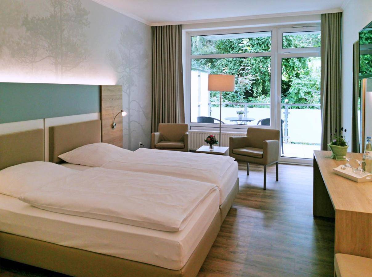 Waldhotel Felsenkeller am Teutoburger Wald in Bad Iburg, Osnabrücker Land