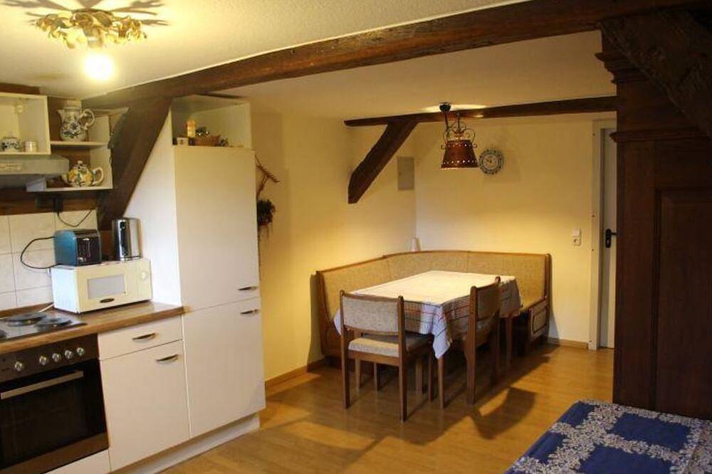 Ferienwohnung \"Bauernstube\" - Müllers Hof Ferienwohnungen/Pension in Emmerthal, Weserbergland