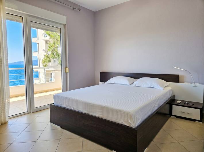 Ganze Wohnung, Ferienwohnung für 3 Personen mit Balkon in Sarandë, Vlorë
