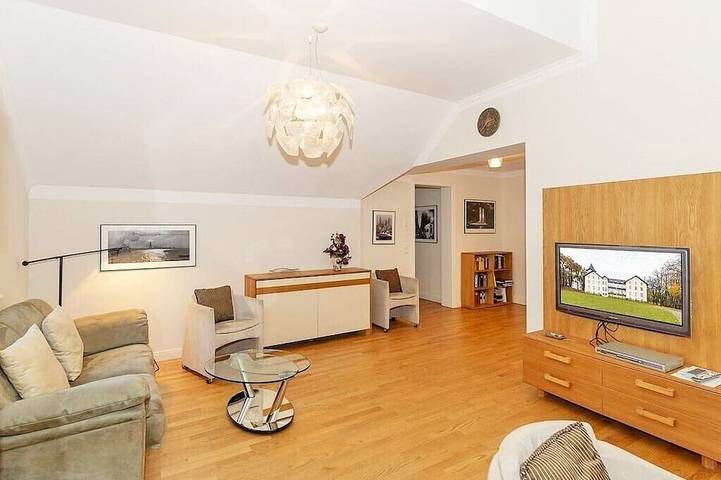 Ferienwohnung für 4 Personen, mit Balkon und Garten sowie Sauna - 1