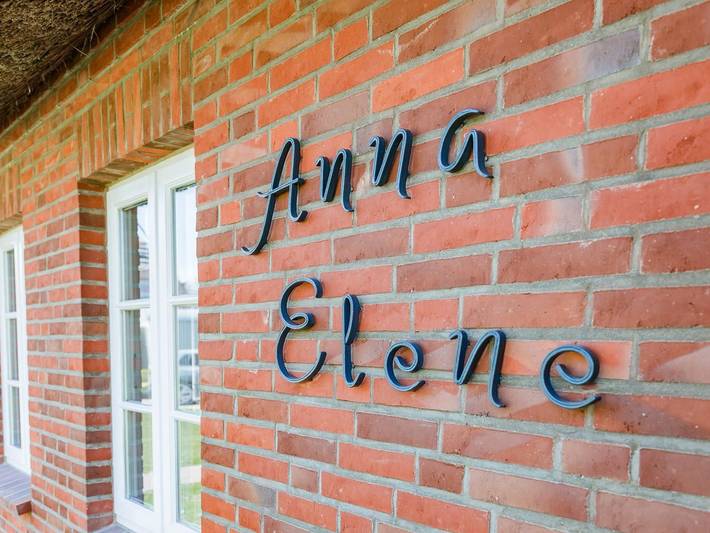 Ganze Ferienwohnung, Ferienhaus Anna Elene Wohnung 1 - Großzügige Ferienwohnung in Nieblum mit Terrasse, Garten und Kaminofen in Nordfriesische Inseln (Schleswig-Holstein) (Schleswig-Holstein), Nieblum