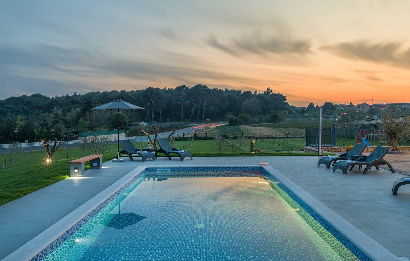 Appartamento intero, Appartamento vacanze per 2 persone con balcone in Pomer, Costa meridionale dell´Istria
