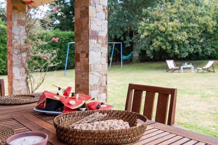 Location de vacances pour 8 personnes, avec piscine ainsi que vue et jardin, animaux acceptés à Sada - 4