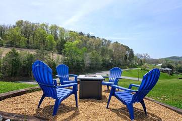 Vacation House for 4 Guests in Sevierville, Sevier County, Picture 3