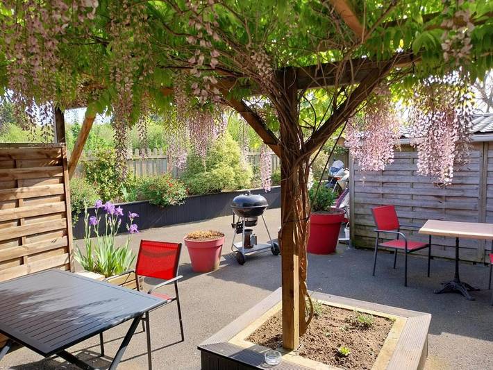 Maison d’hôte pour 4 personnes, avec Terrasse et Jardin à Lanloup