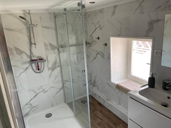 Location de vacances pour 14 personnes, avec jardin et terrasse à Maillezais - 2