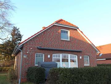 Ferienhaus für 6 Personen, mit Terrasse und Sauna sowie Garten, kinderfreundlich in Norden-Norddeich