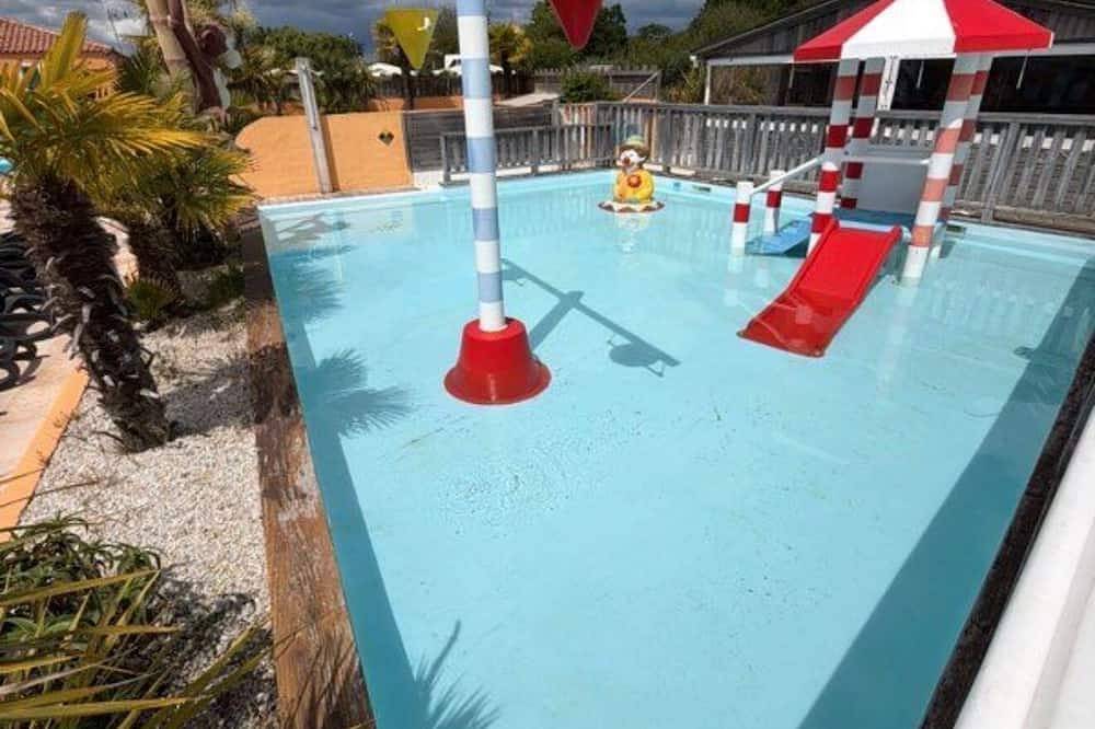 Mobilhome in Prl, 10 minutes from the beach. Ideal for families in Bourgneuf-en-Retz, Côte de Jade
