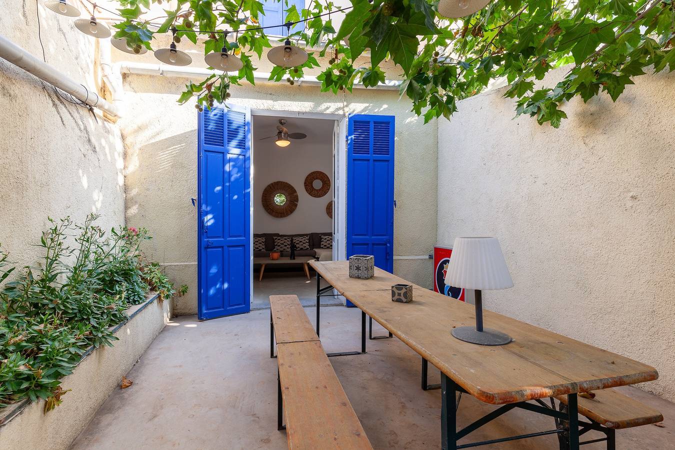 Maisonnette 6-8 Pers  avec terrasse et Wi-Fi in Marseille, Côte méditerranéenne (France)