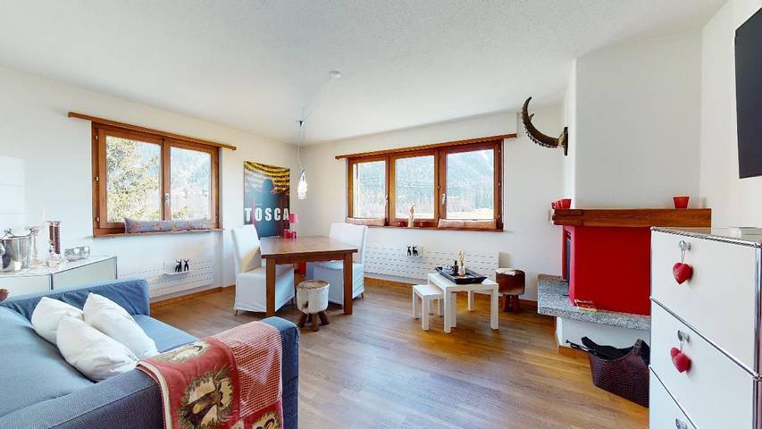 Ferienwohnung für 4 Personen, mit Terrasse und Sauna in Madulain
