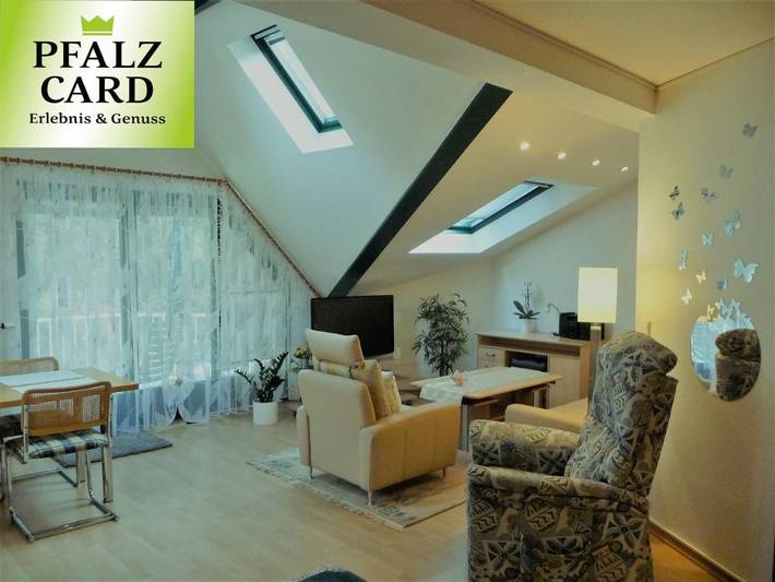 Vakantiewoning voor 2 personen, with Balkon and Terras as well as Sauna and Uitzicht in Bad Bergzabern