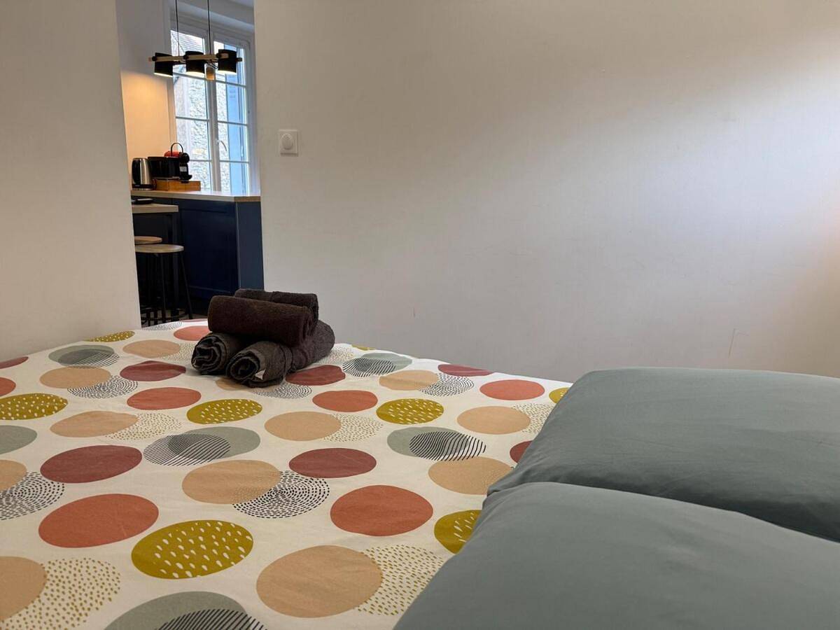 Appartement entier, Sweet Home : Votre havre de paix au cœur d'épernon in Épernon, Région de Chartres