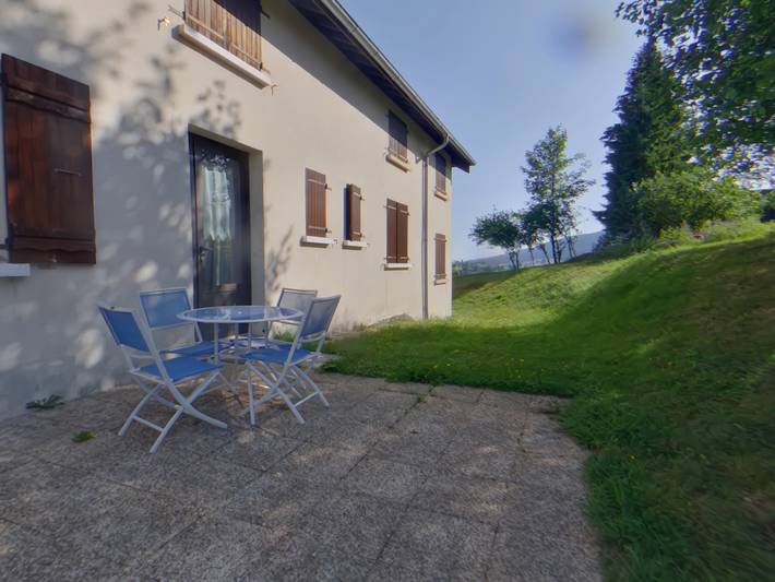 Gîte pour 4 personnes, avec Terrasse à Prémanon - 2