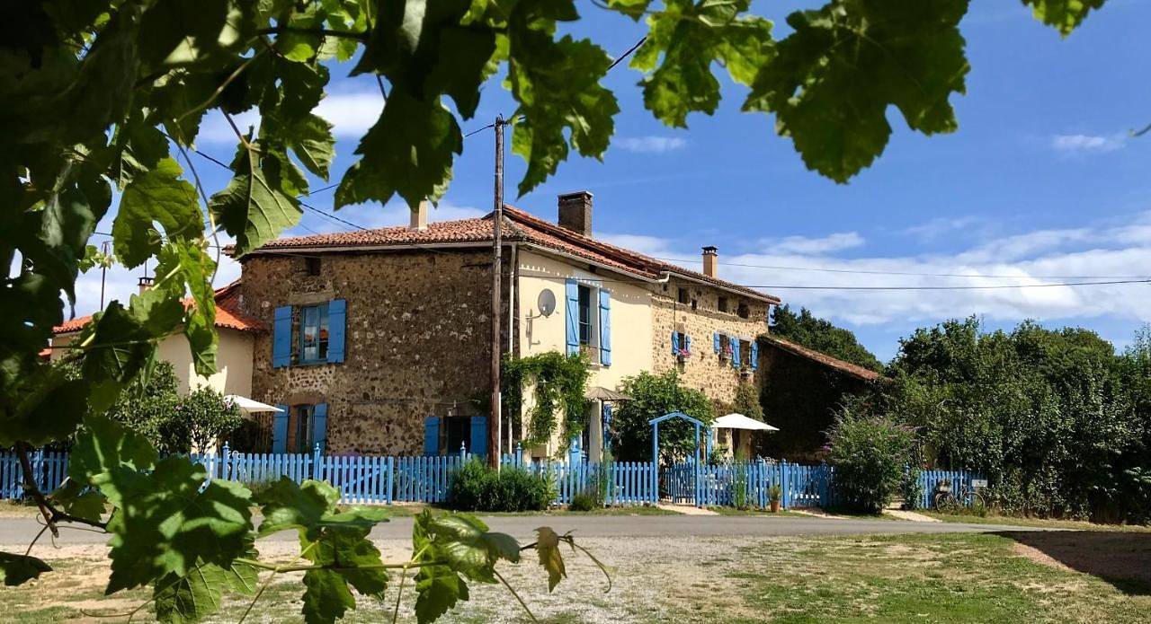 Two-Bedroom House in Videix, Parc naturel régional Périgord-Limousin