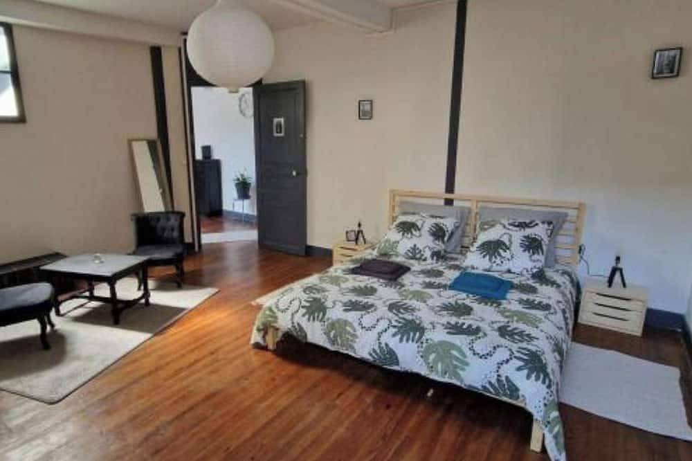 Room in a townhouse - 2 People in Oloron-Sainte-Marie, Béarn