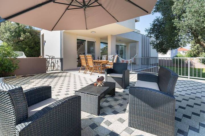 Casa de vacaciones para 8 personas, con balcón y jardín - 1