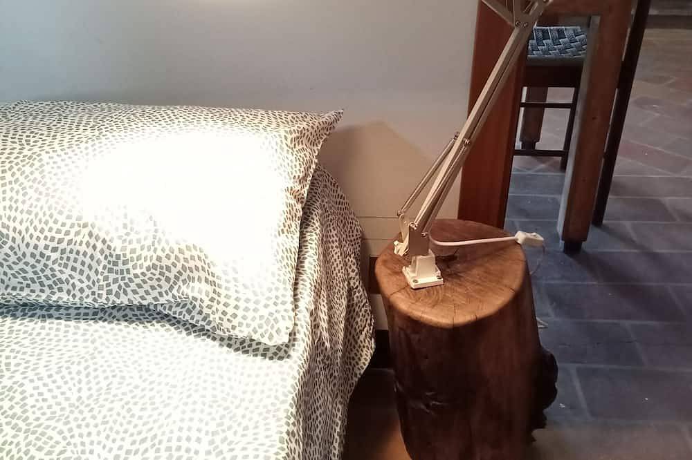 Small cottage near the Sibillini Mountains in Sant'Angelo in Pontano, Macerata Provinz