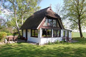 Strandhaus für 4 Personen, mit Garten in Ahrenshoop