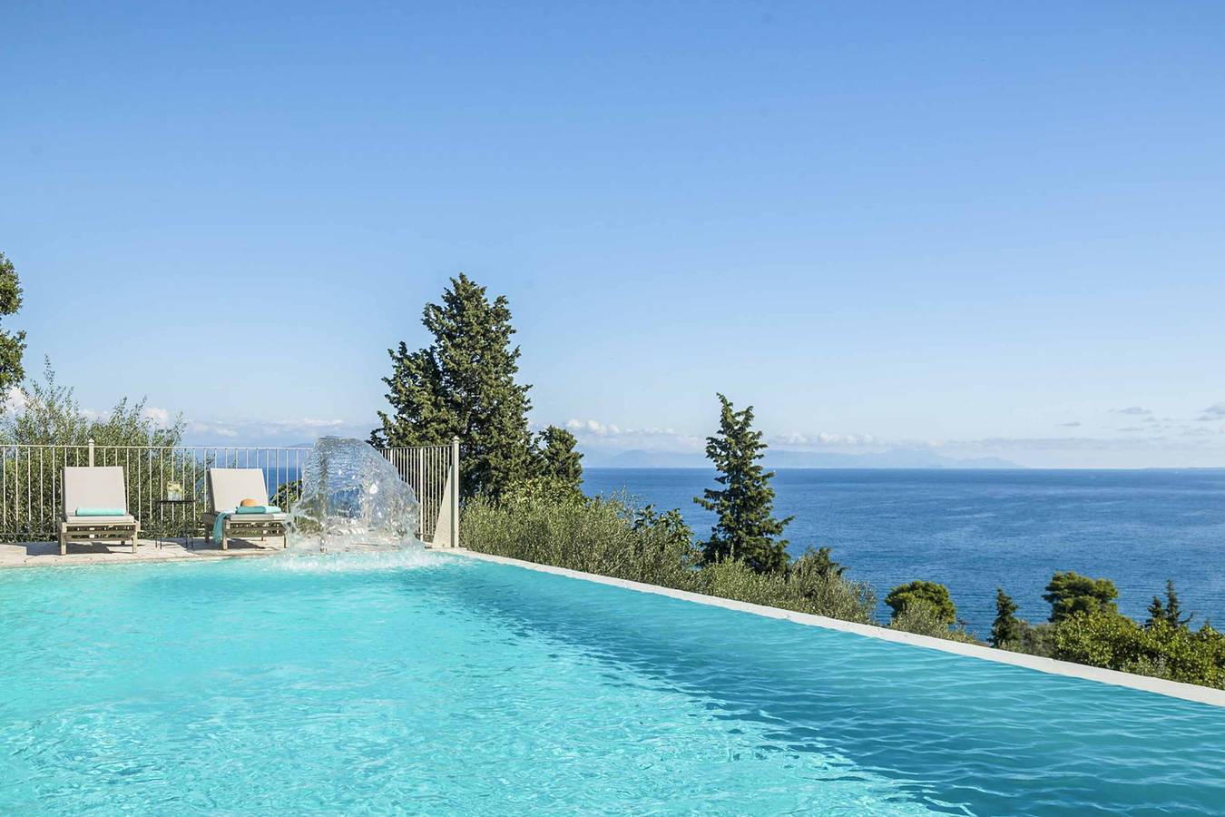 Villa Giovannina in Πέραμα, Κέρκυρα