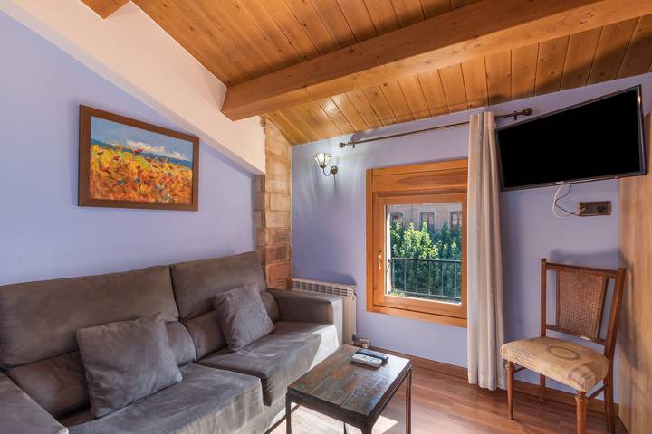 Holiday rental for 4 people, child-friendly in Aragon