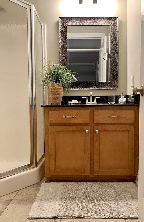 Vacation rental for 3 people, with hot tub and yard as well as terrace, with pets in Louisiana