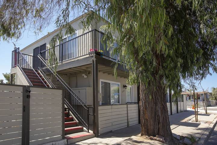 Vacation rental for 6 people, with terrace in Ocean Beach (CA)