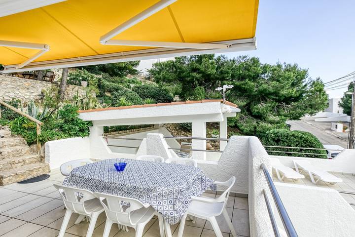 Casa de vacaciones "Punta Montgó" con vistas al mar, piscina privada y Wi-Fi in Punta Montgo, La Escala
