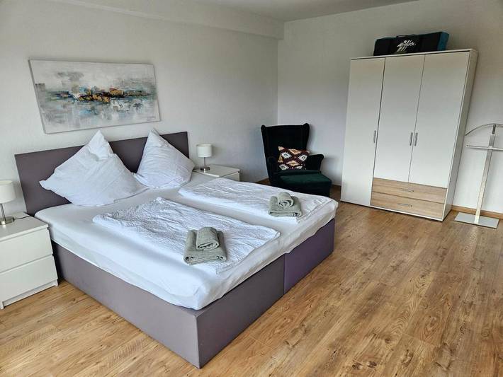 Ferienwohnung für 6 Personen, mit Ausblick und Balkon in Bremer Freimarkt - 4