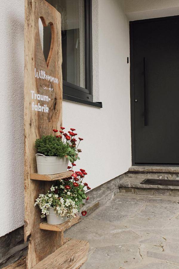 Ferienhaus für 14 Personen, mit Sauna und Garten sowie Ausblick, mit Haustier in Monschau - 3