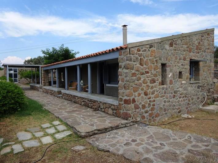 Location de vacances pour 4 personnes, avec vue et jardin dans Perdika - 2