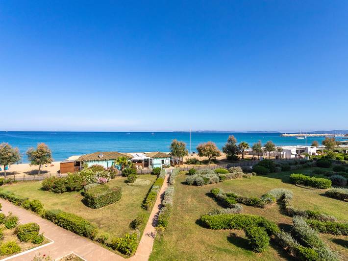 Gîte pour 4 personnes, avec jardin et terrasse dans Plage Du Lavandou Le Lavandou - 2