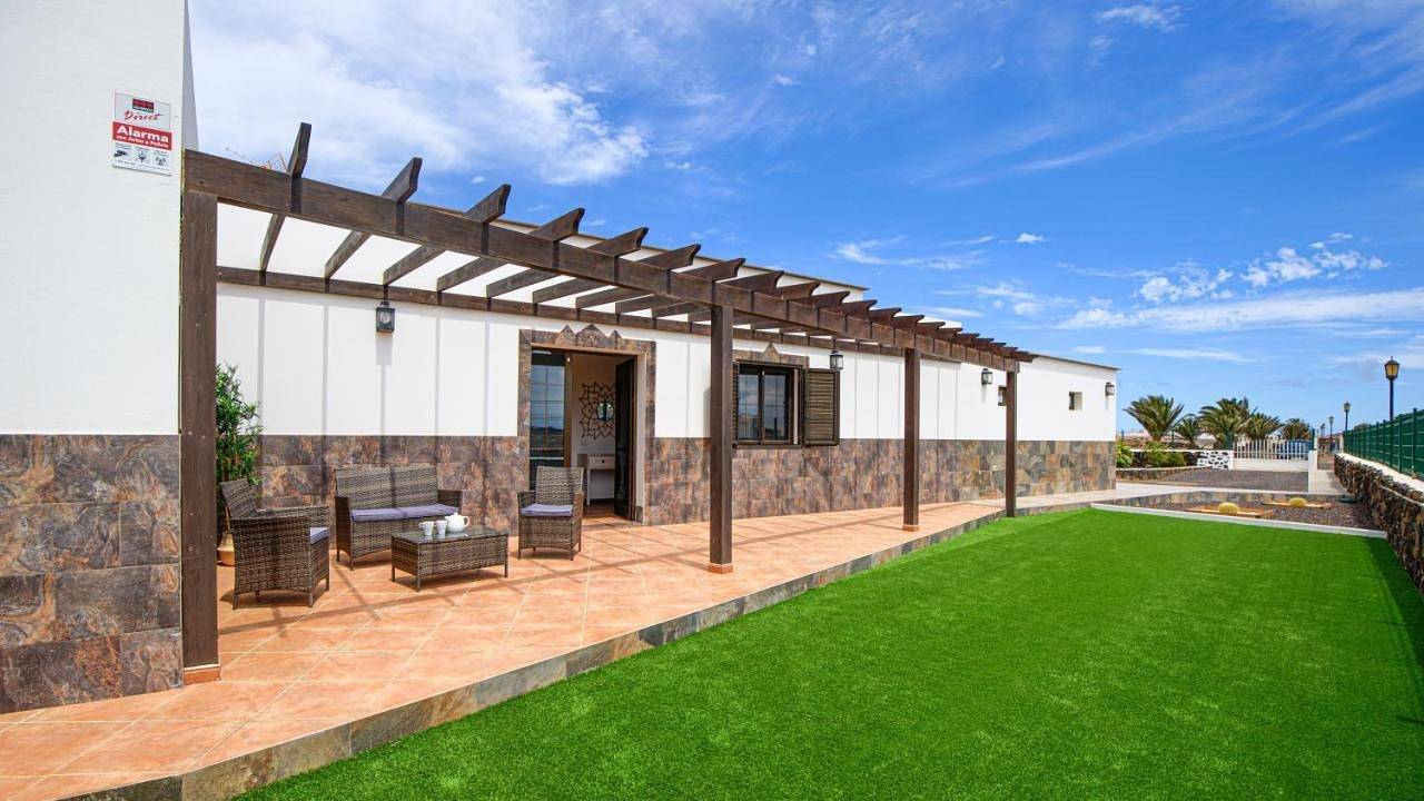 Three-Bedroom Villa in Lajares, La Oliva