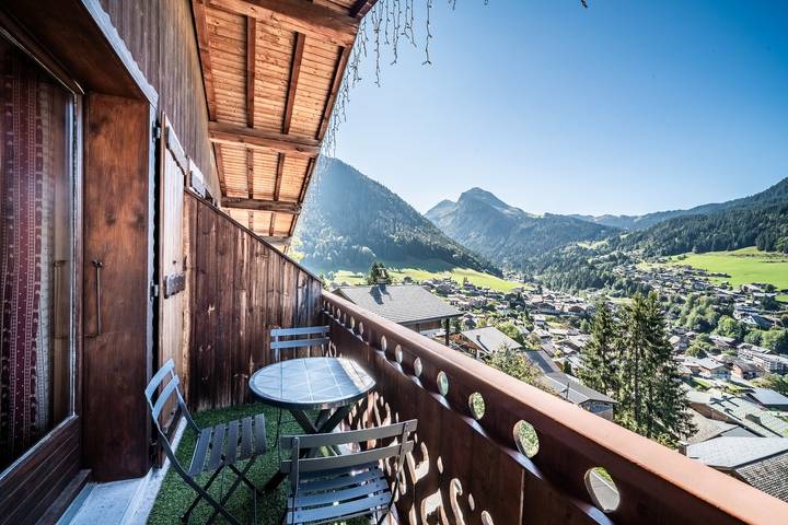 Chalet for 4 people, with balcony in Morzine