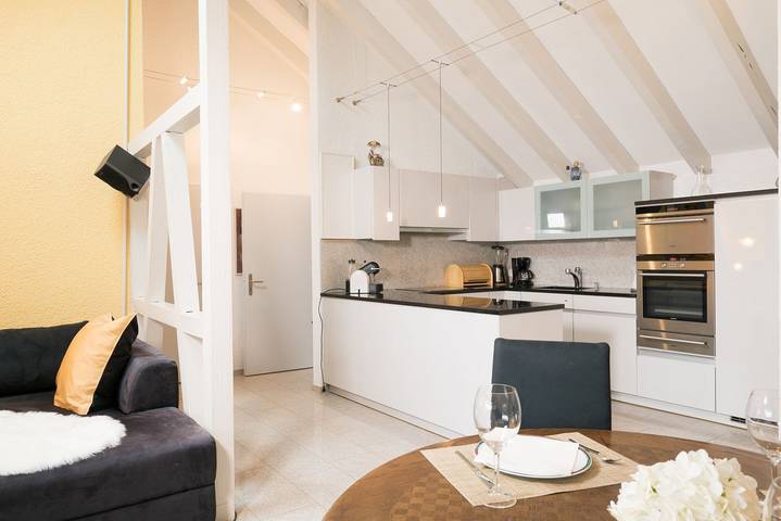 Ferienwohnung für 4 Personen, mit Ausblick und Balkon in Amden