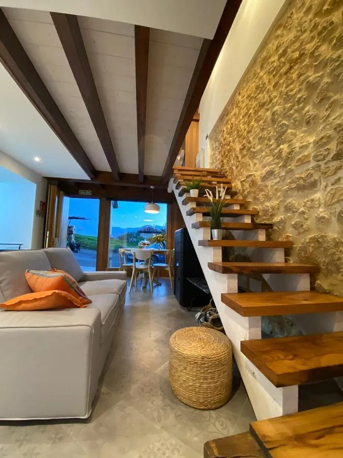 Casa de vacaciones para 5 personas, con vistas y jardín, Se admiten mascotas - 1