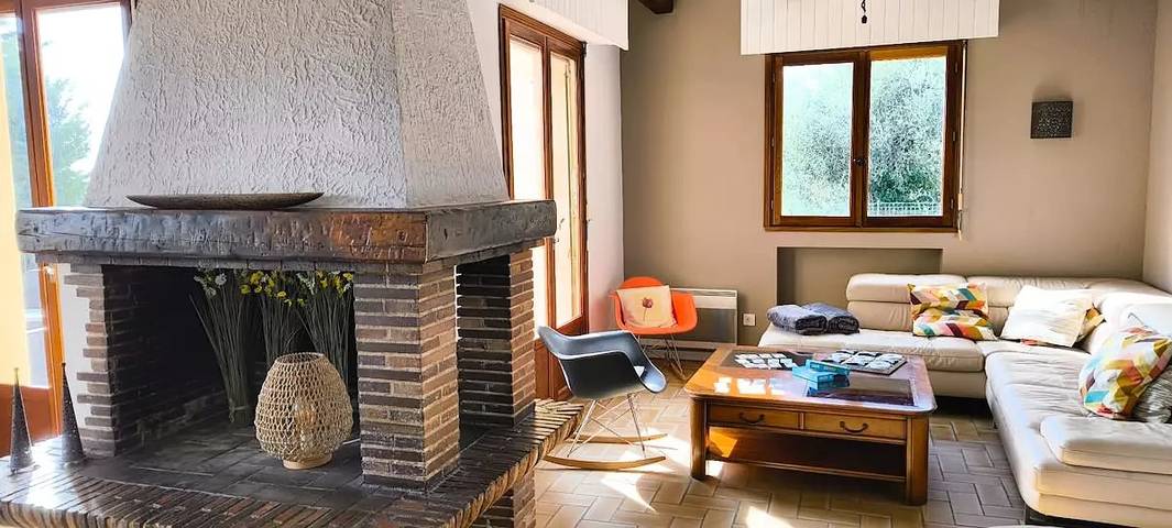 Location de vacances pour 8 personnes, avec jardin et piscine à Le Rouret - 3