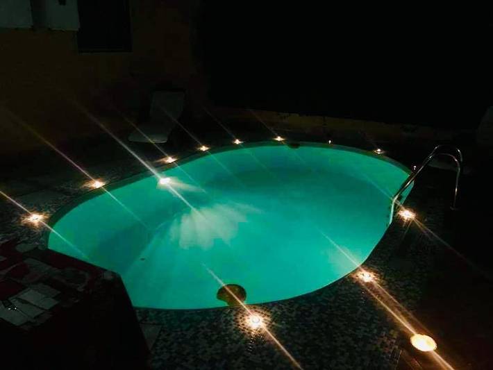 Chambre d’hôte pour 4 personnes, avec piscine et jardin, adapté aux familles à Pompei - 2